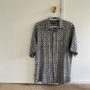 van heusen patterned button up